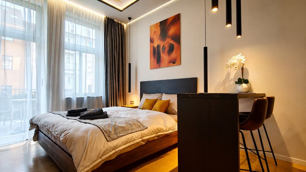 Golden Balance — apartment interior 3