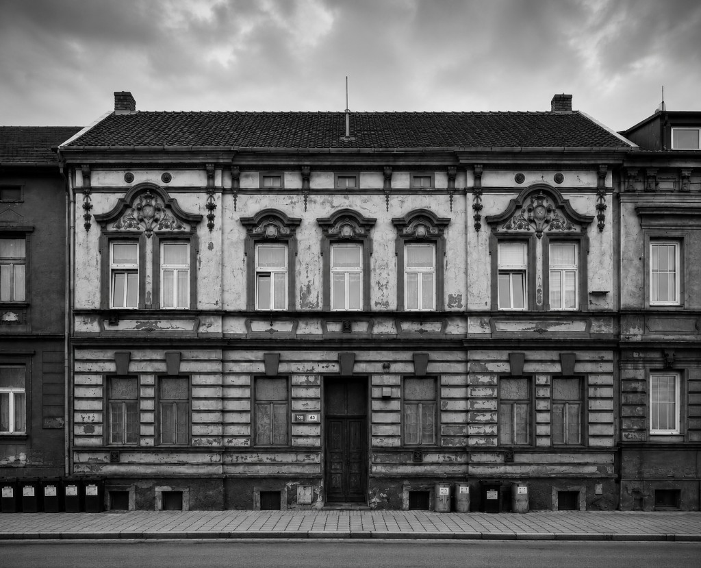 Historic house shortly after it was built